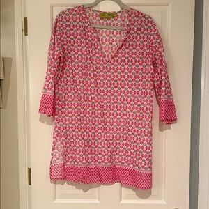 Pink and White Leaf Pattern Tunic